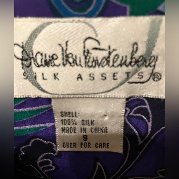 SILK Diane Von Furstenburg  Elegant Vibrant Art To Wear Tunic Blouse Top Small - Picture 6 of 11